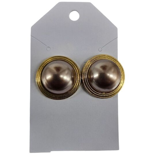 Vintage Elegant Gold and Pearl Stud Earrings - Picture 1 of 1